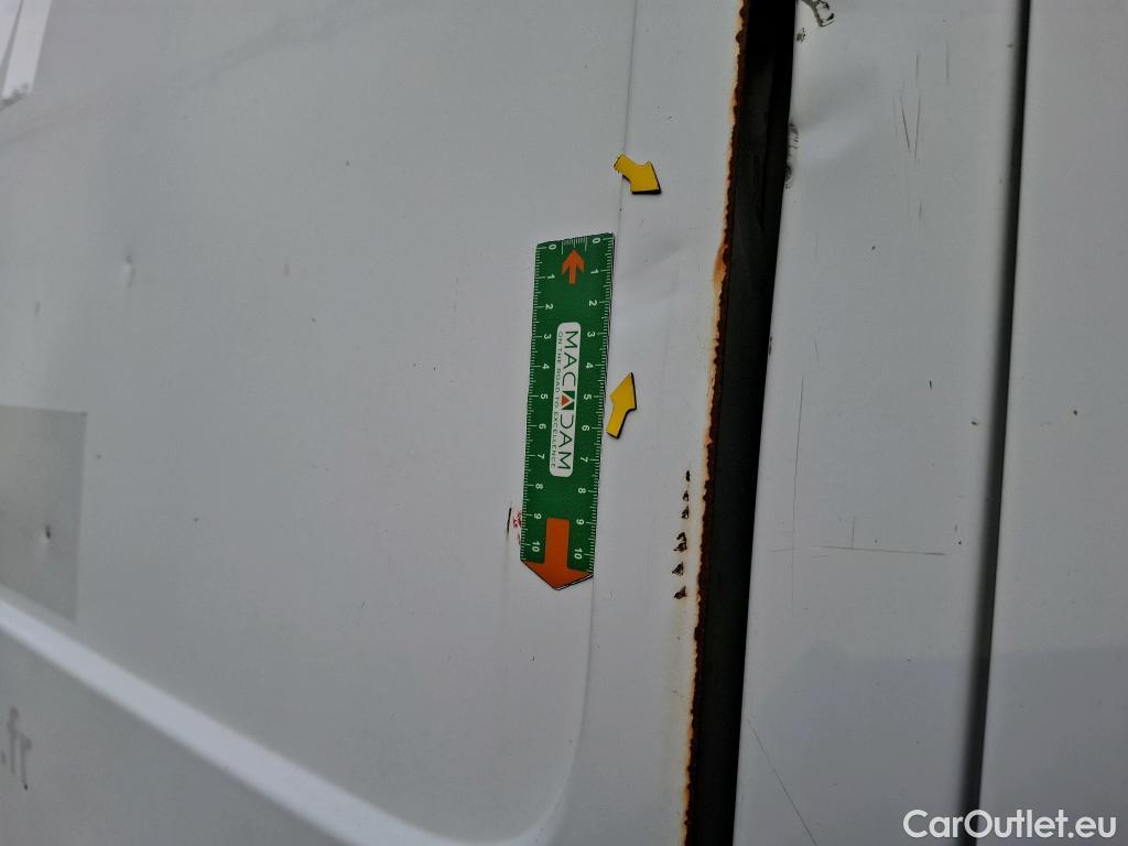  Nissan  NV400 NISSAN  VU 4p Fourgon L3H2 2.3 DCI TT 165 S/S 3500 Business #29