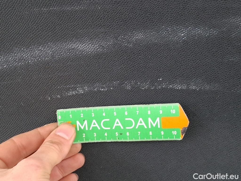  Peugeot  308 PEUGEOT  VU 5p Berline 16 BlueHDi 100 Active Business R #42