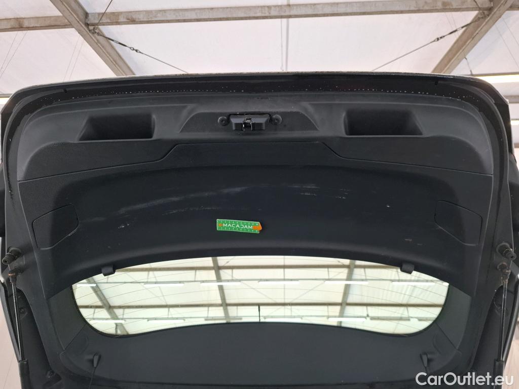  Peugeot  308 PEUGEOT  VU 5p Berline 16 BlueHDi 100 Active Business R #41