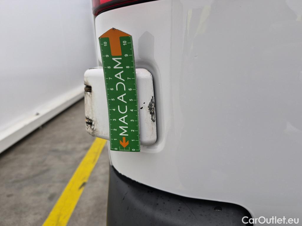  Peugeot  Expert  Fourgon Premium Compact 1.5 HDi 120CV BVM6 E6dT #45