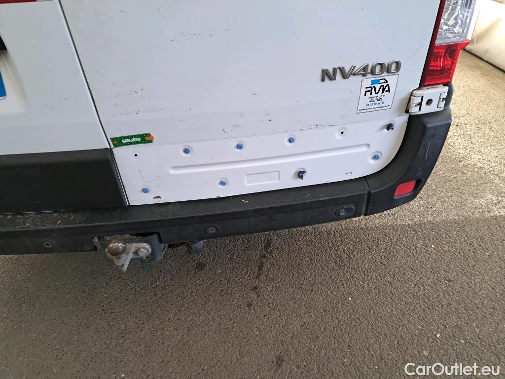  Nissan  NV400 NISSAN  / 2014 / 4P / Fourgon tôlé L2H2 2.3 dCi 165 EUVI S/S 3t5 N-Connecta #37
