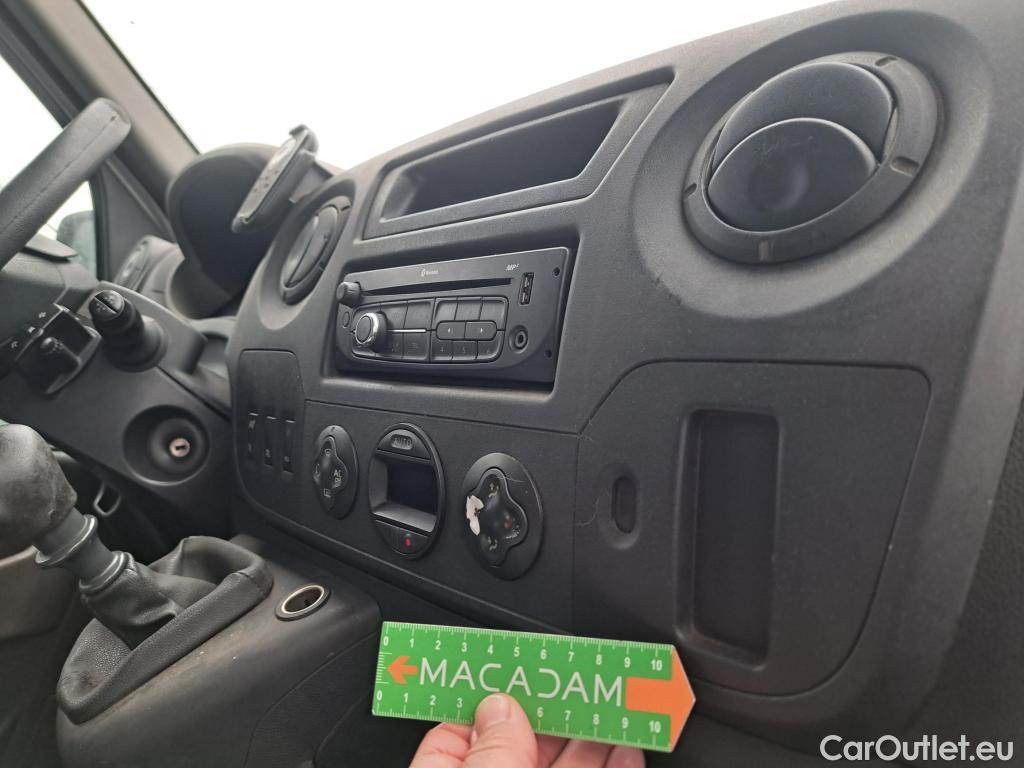  Nissan  NV400 NISSAN  VU 4p Fourgon L3H2 2.3 DCI TT 165 S/S 3500 Business #126