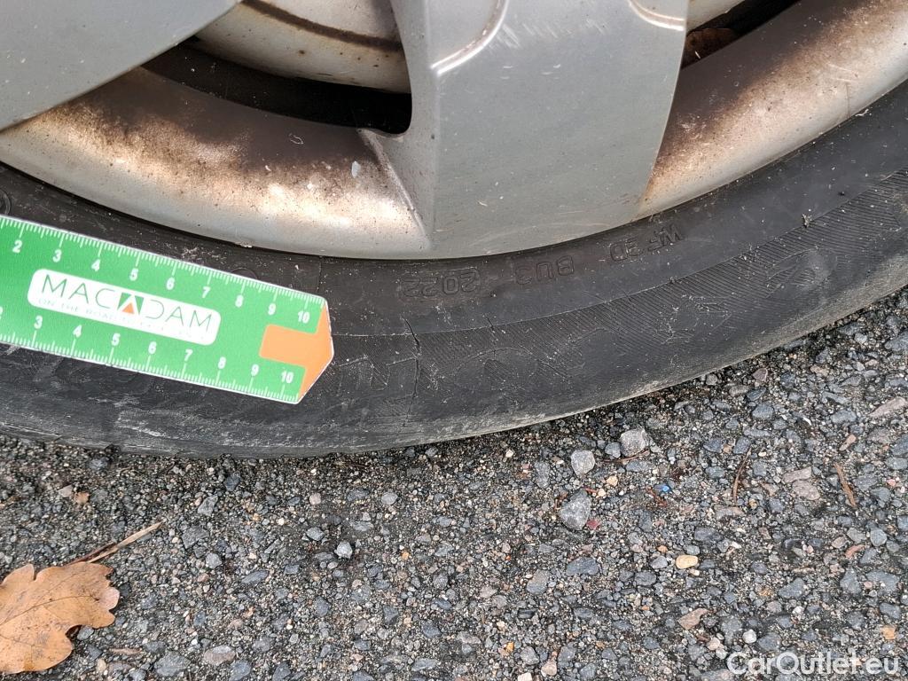  Nissan  NV400 NISSAN  VU 4p Fourgon L3H2 2.3 DCI TT 165 S/S 3500 Business #86