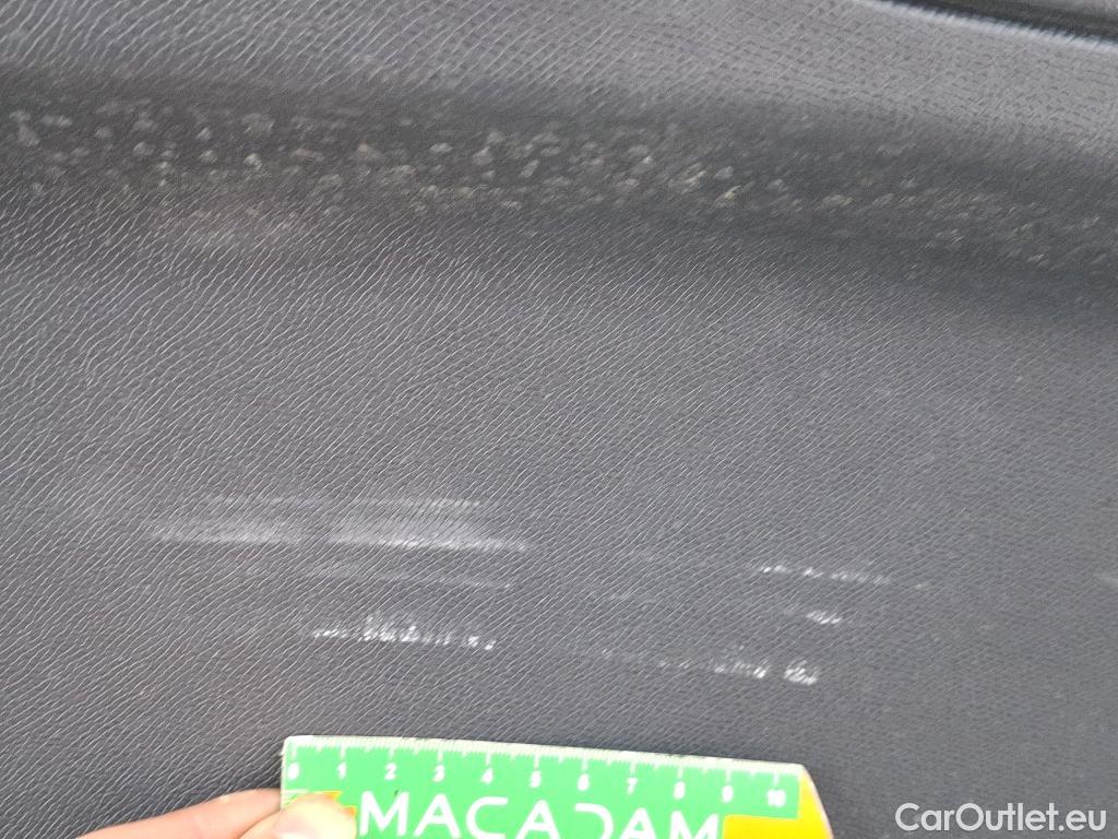  Peugeot  308 PEUGEOT  VU 5p Berline 16 BlueHDi 100 Active Business R #45