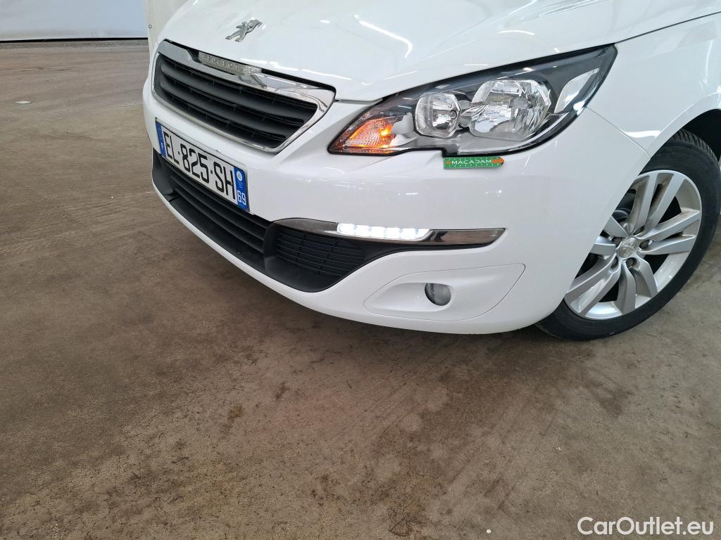  Peugeot  308 PEUGEOT  VU 5p Berline 16 BlueHDi 100 Active Business R #1