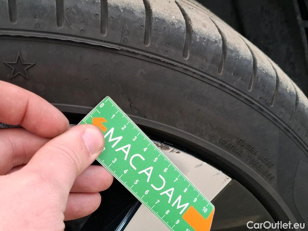  Nissan  Qashqai NISSAN  / 2017 / 5P / Crossover 1.3 DIG-T 160 DCT Tekna #21