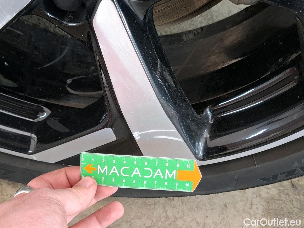  Nissan  Qashqai NISSAN  / 2017 / 5P / Crossover 1.3 DIG-T 160 DCT Tekna #52