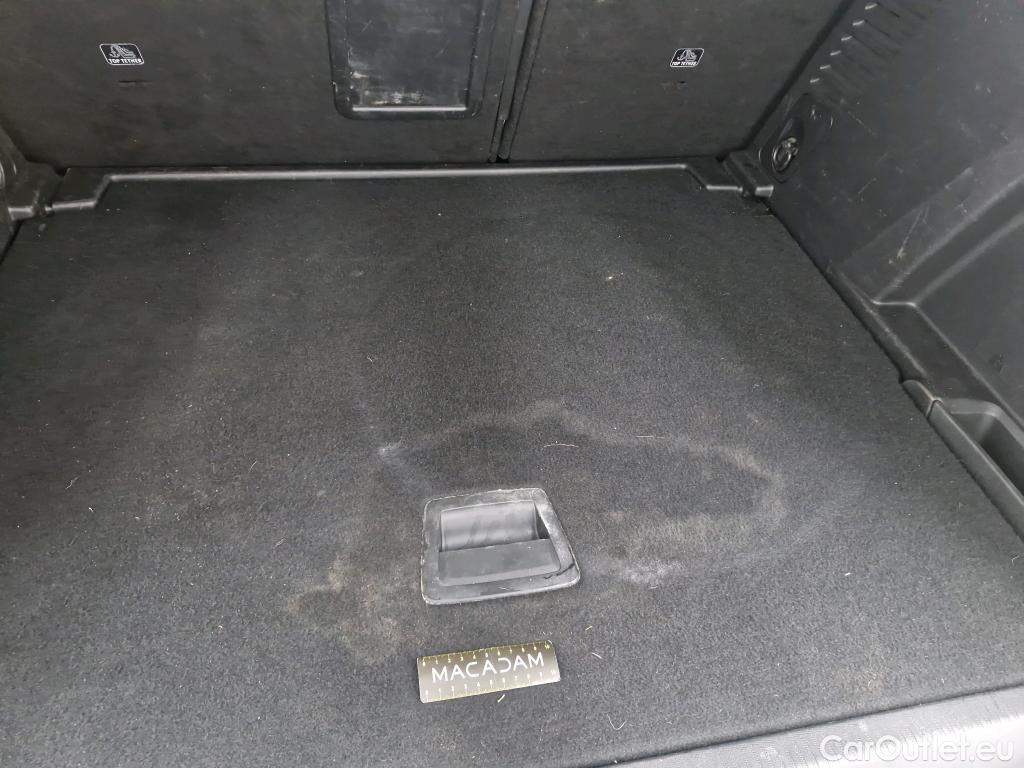  Peugeot  3008  Allure 1.5 HDi 130CV BVM6 E6dT #44