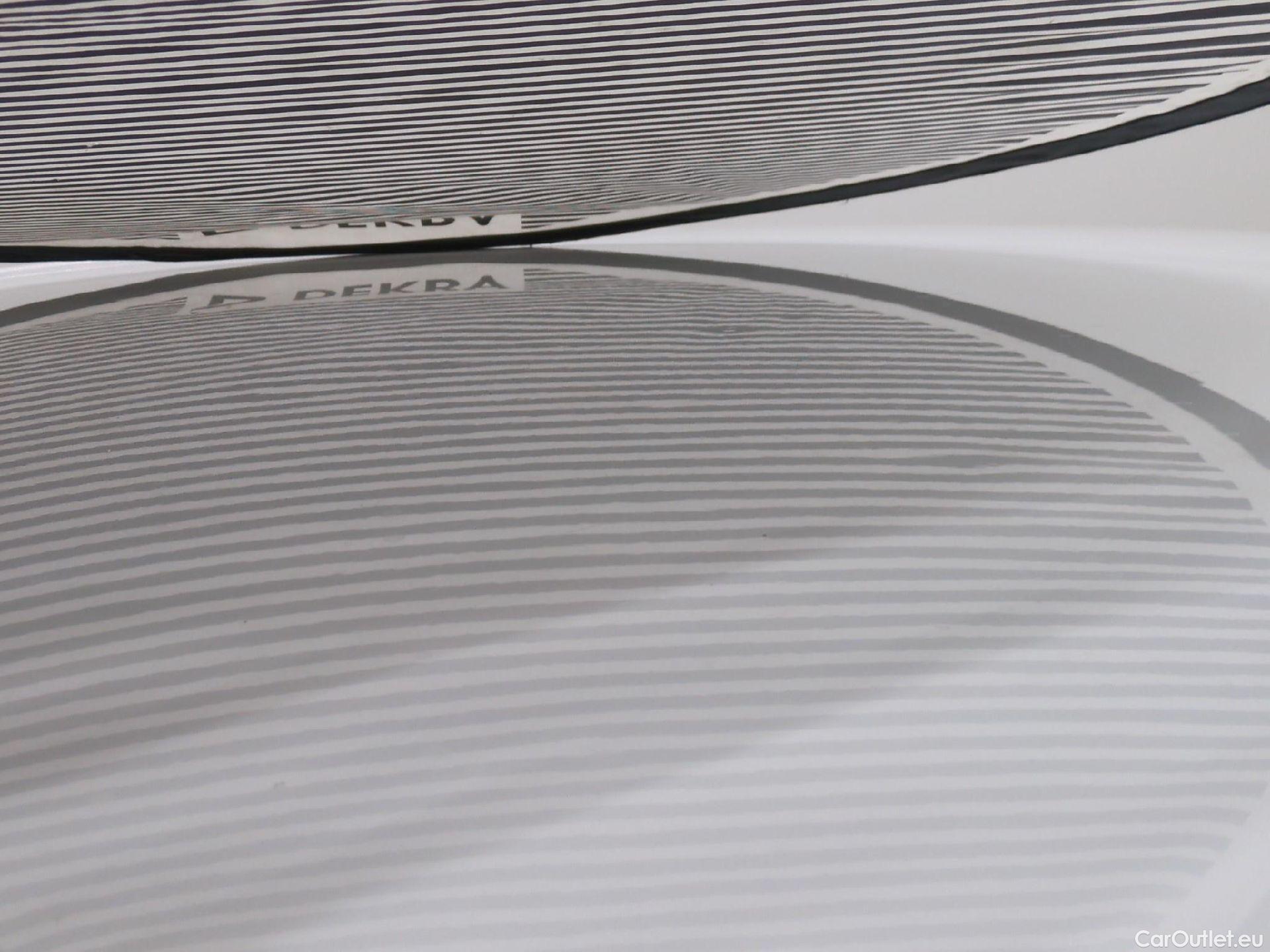  Opel   Grandland X Grandland X Edition 1.5 130CV BVM6 E6d #18