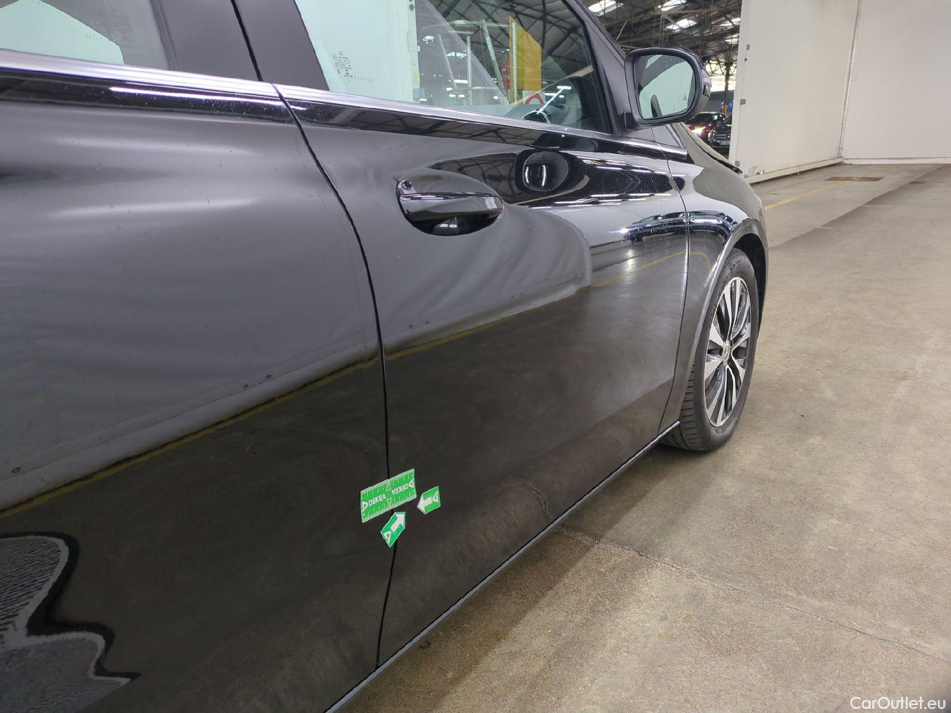  Mercedes  B-Klasse MERCEDES-BENZ Classe B / 2019 / 5P / monospace B 180 d Business Line Edition BA8 #26