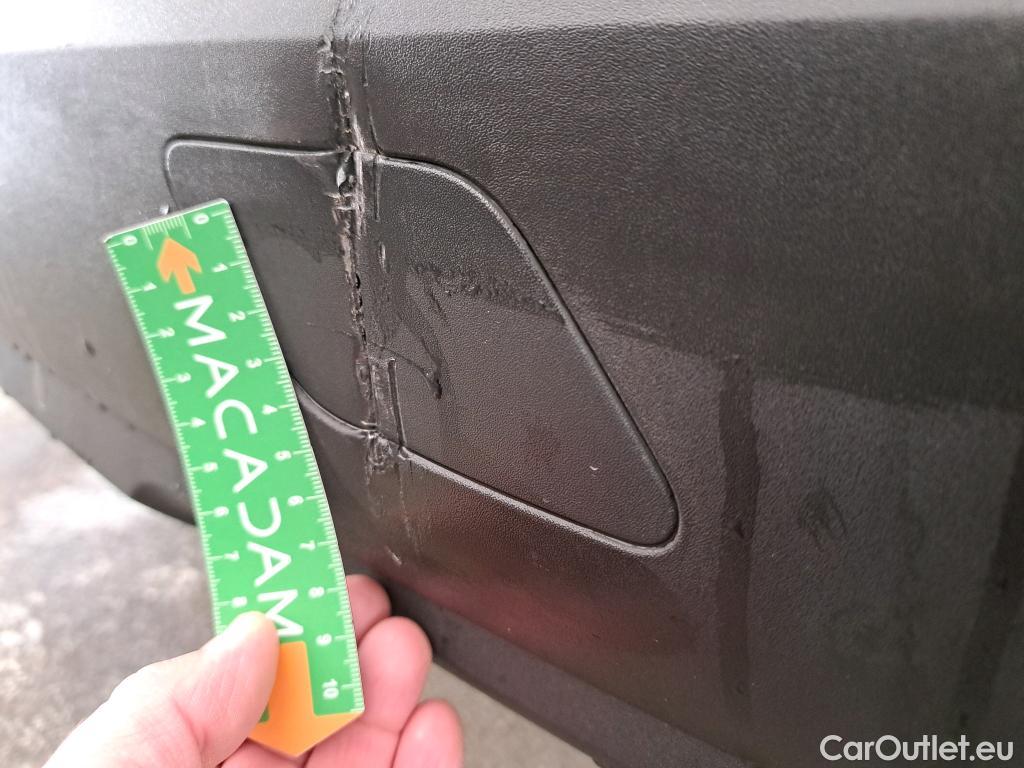  Peugeot  5008  Active Pack 1.5 HDi 130CV BVM6 7 Sieges E6d #18