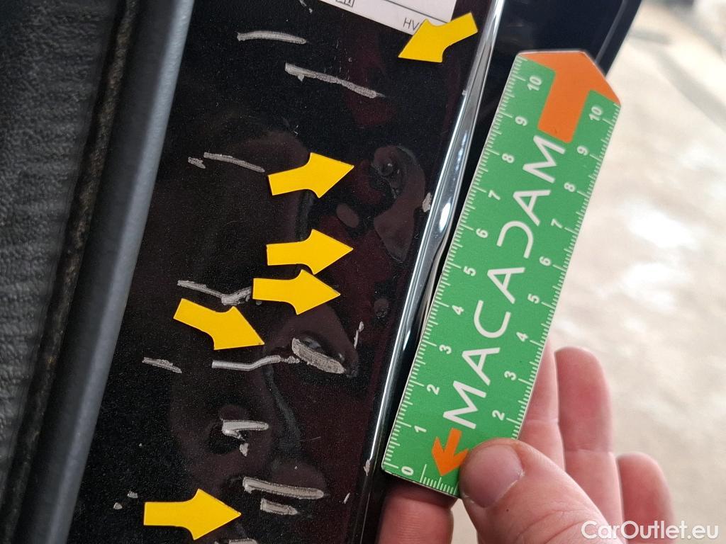  Nissan  Qashqai NISSAN  / 2017 / 5P / Crossover 1.3 DIG-T 160 DCT Tekna #25