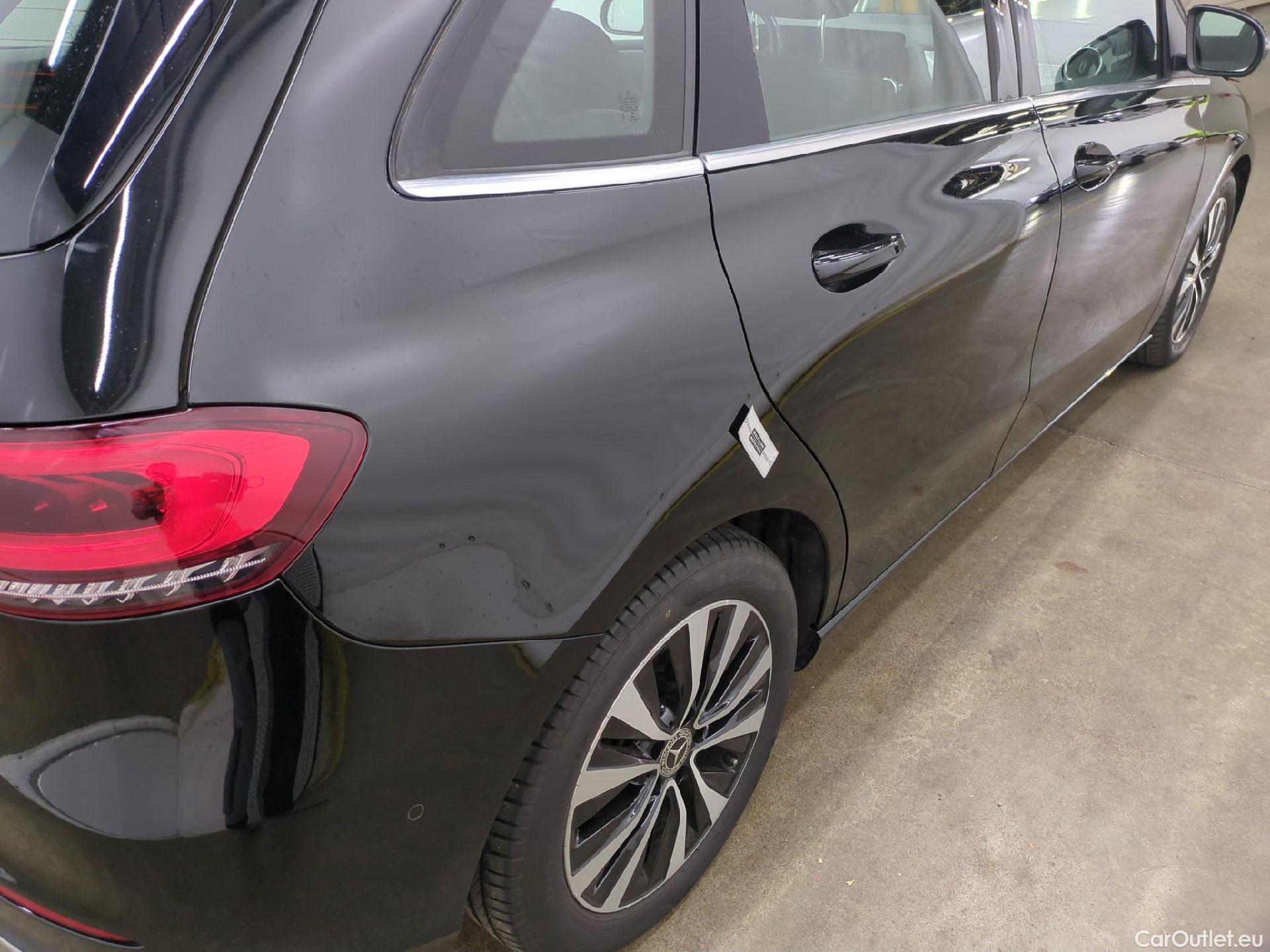  Mercedes  B-Klasse MERCEDES-BENZ Classe B / 2019 / 5P / monospace B 180 d Business Line Edition BA8 #20