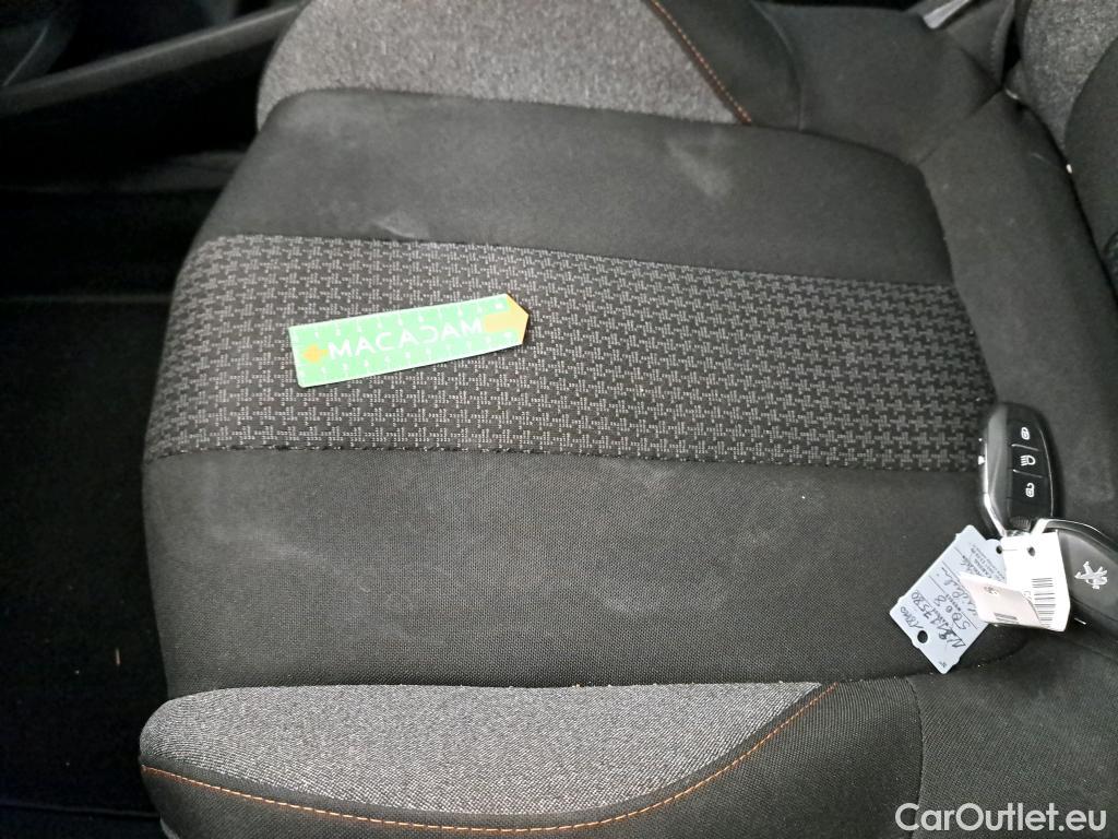  Peugeot  5008  Active Pack 1.5 HDi 130CV BVM6 7 Sieges E6d #19