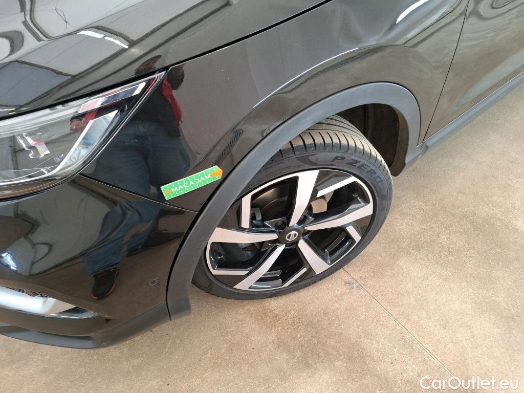  Nissan  Qashqai NISSAN  / 2017 / 5P / Crossover 1.3 DIG-T 160 DCT Tekna #89