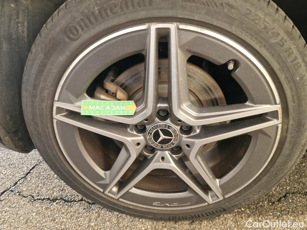  Mercedes  CLA-Klasse MERCEDES-BENZ CLA Coupe / 2019 / 4P / Coupé CLA 250 e AMG Line #12