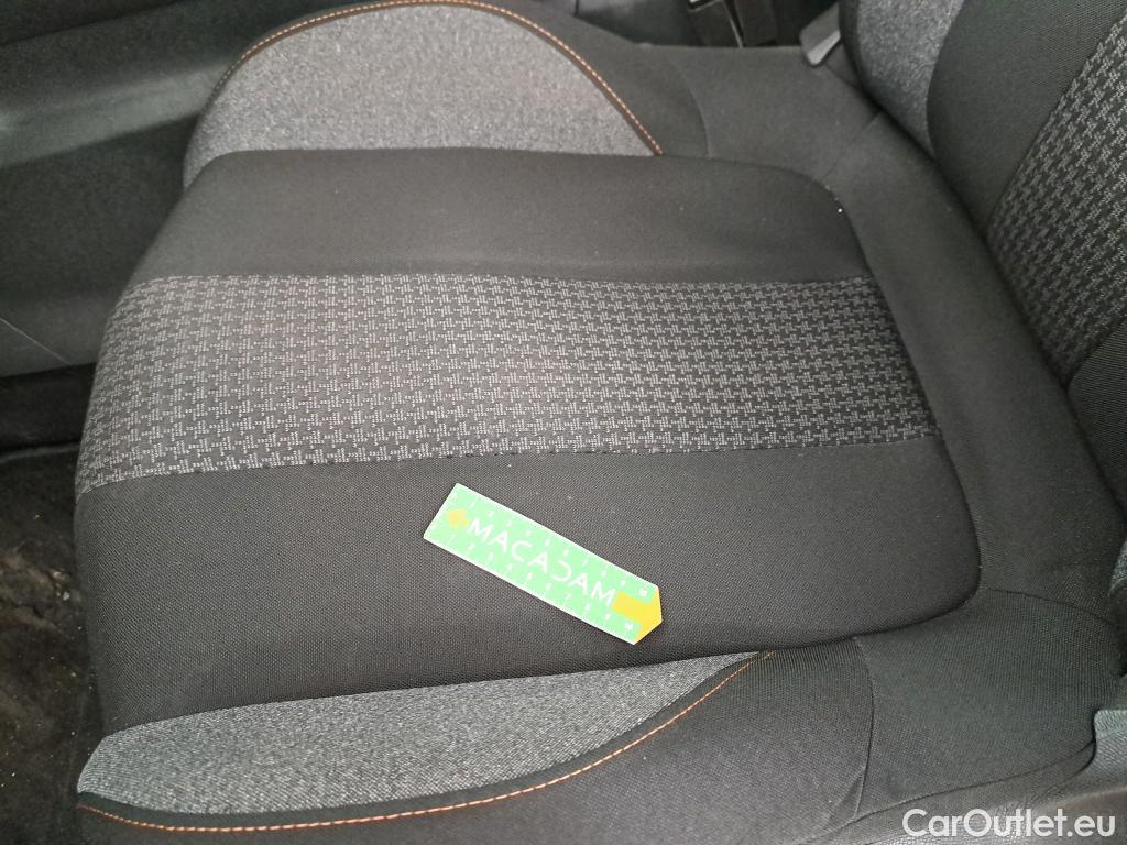  Peugeot  5008  Active Pack 1.5 HDi 130CV BVM6 7 Sieges E6d #20