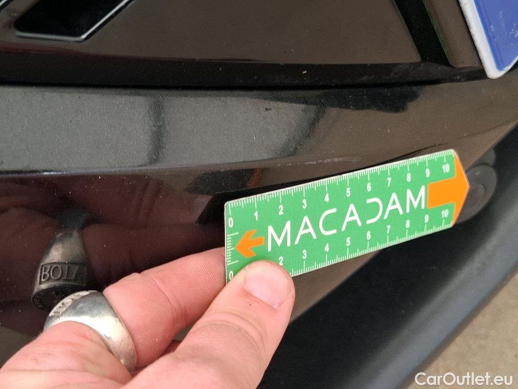  Nissan  Qashqai NISSAN  / 2017 / 5P / Crossover 1.3 DIG-T 160 DCT Tekna #30