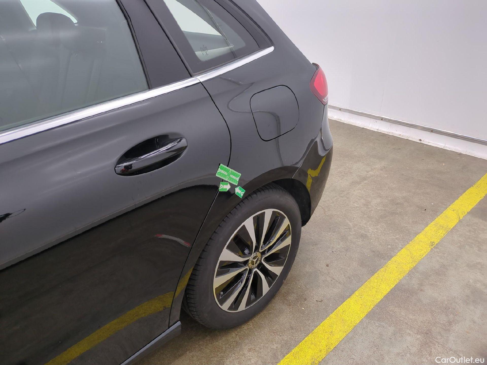  Mercedes  B-Klasse MERCEDES-BENZ Classe B / 2019 / 5P / monospace B 180 d Business Line Edition BA8 #9