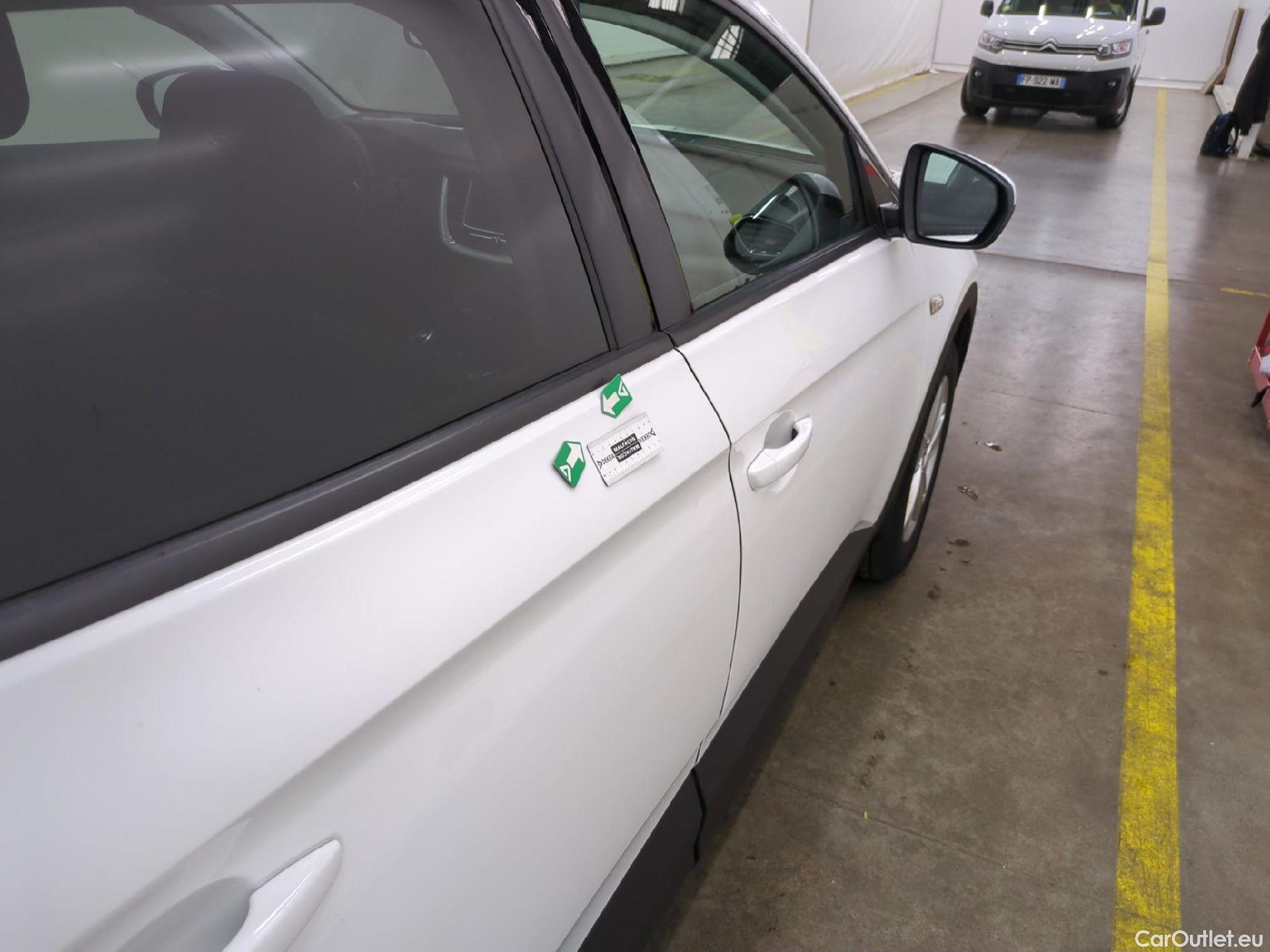  Opel   Grandland X Grandland X Edition 1.5 130CV BVM6 E6d #22