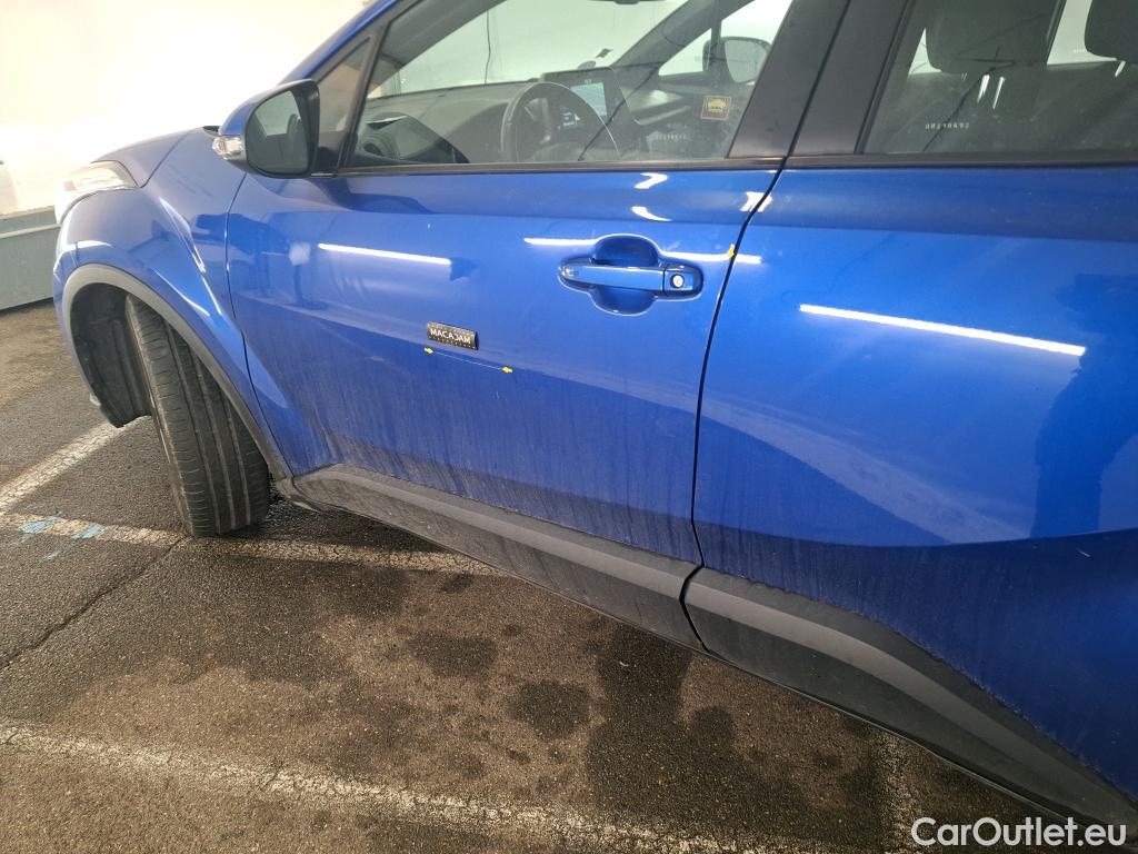  Toyota  C-HR TOYOTA  / 2016 / 5P / SUV 1.8 Hybride 122 Dynamic Business Beyond #1