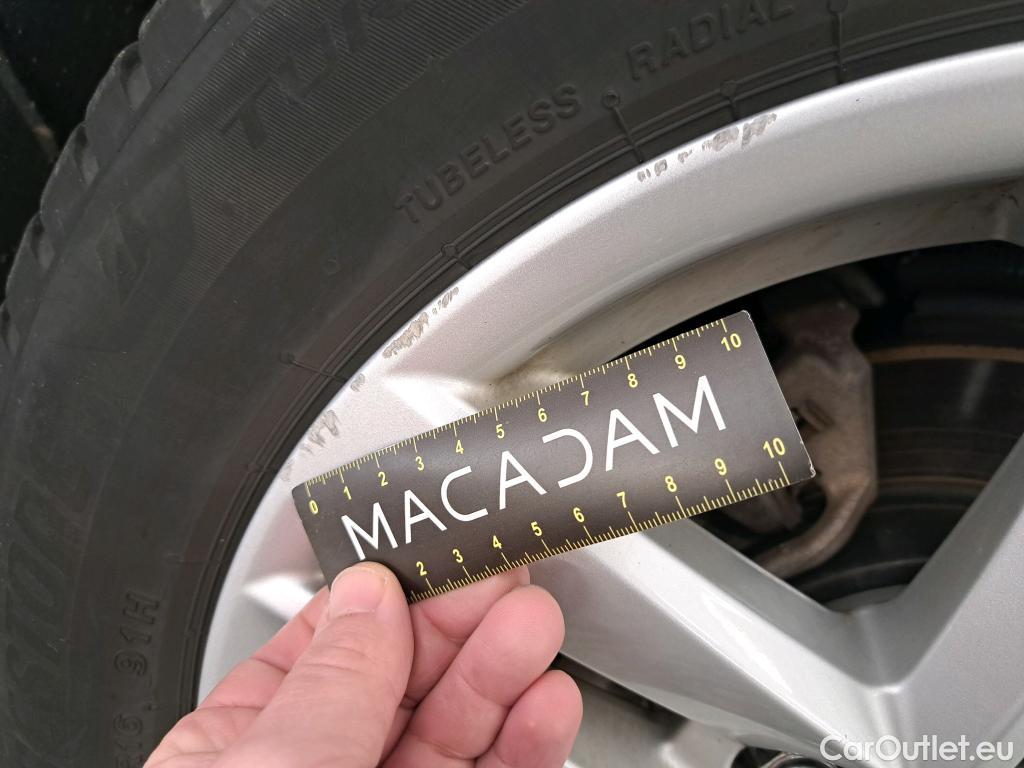  Toyota  Corolla TOYOTA  Touring Sports / 2018 / 5P / Break Hybride 122h Dynamic Business Beyond Zer #23