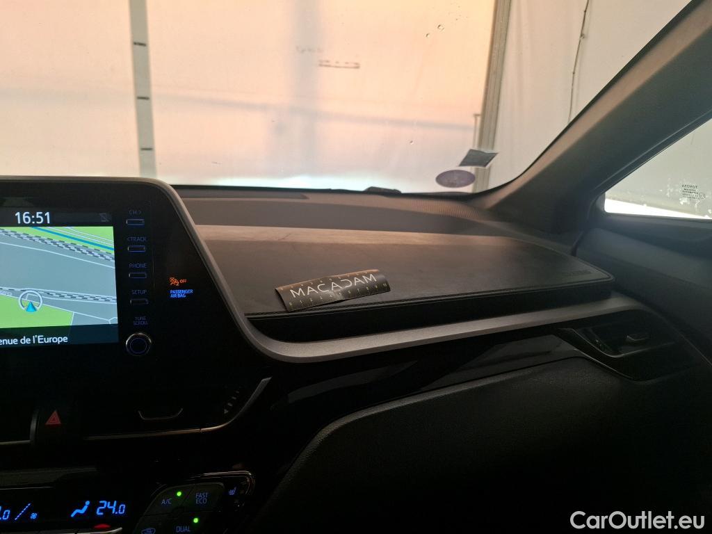 Toyota  C-HR TOYOTA  / 2016 / 5P / SUV 1.8 Hybride 122 Dynamic Business Beyond #16