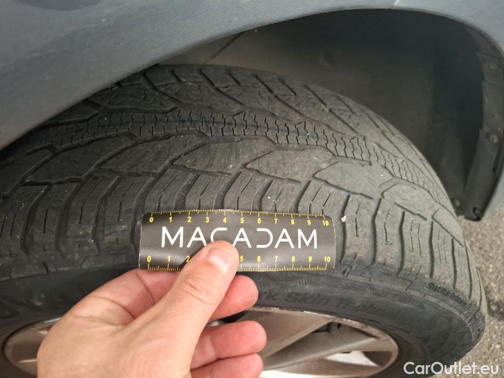  Seat  Leon  Style 1.2 TSI 110CV BVM6 E6 #25