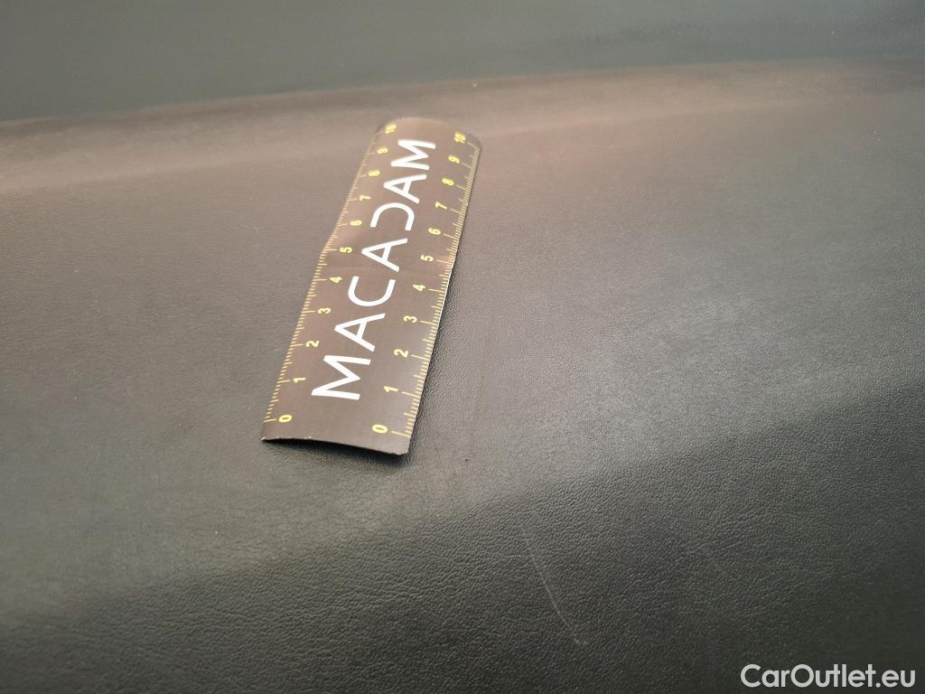  Toyota  C-HR TOYOTA  / 2016 / 5P / SUV 1.8 Hybride 122 Dynamic Business Beyond #17