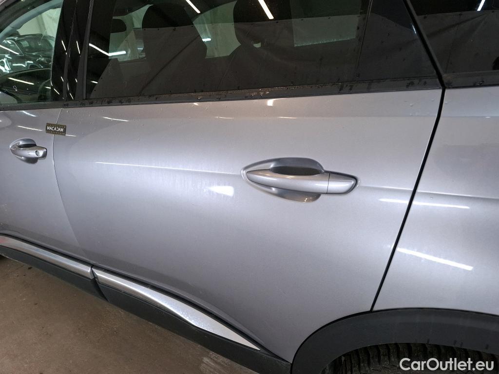  Peugeot  5008  Allure Pack 1.5 HDi 130CV BVM6 7 Sieges E6d #1