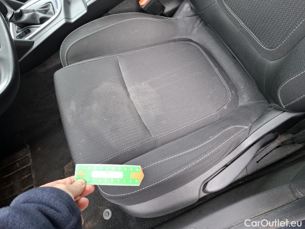  Renault  Megane  IV Berline 5pt. Business 1.5 dCi 115CV BVA7 E6d #12