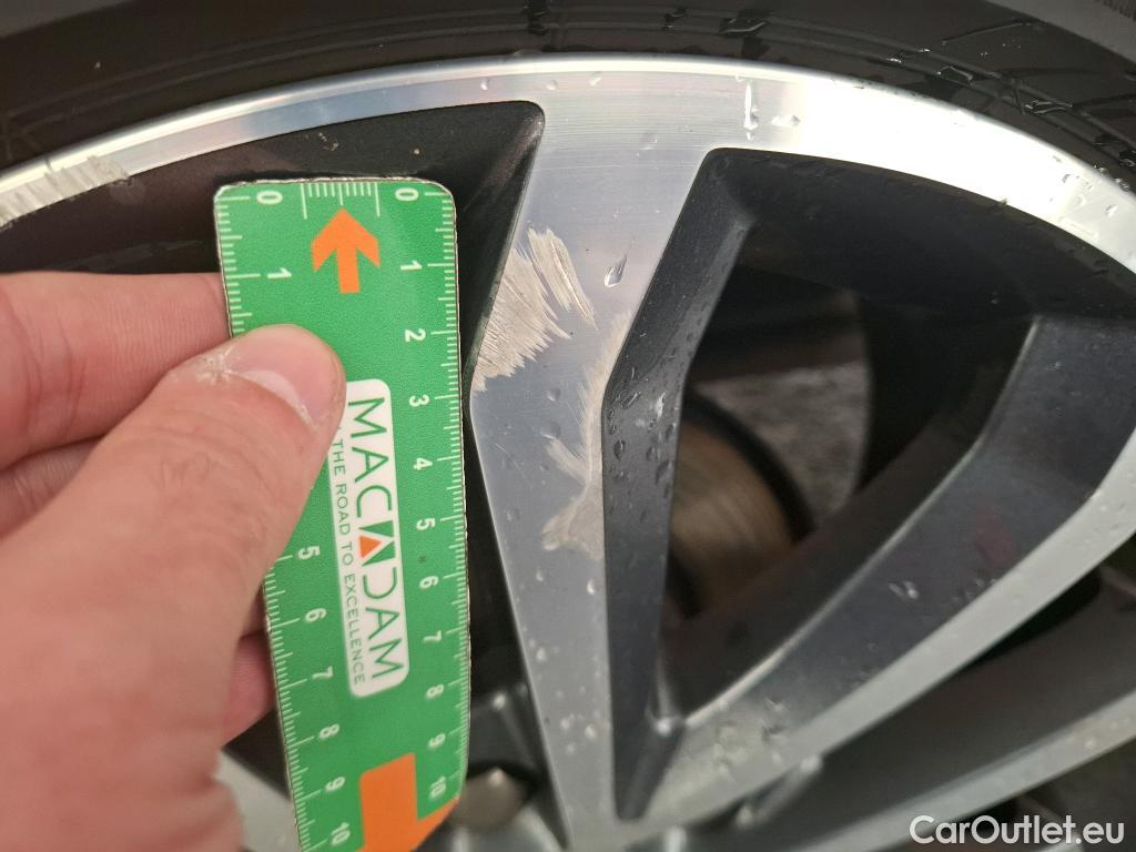  Skoda  Octavia SKODA  Combi 5p Break 2.0 TDI SCR 150 Edition #15