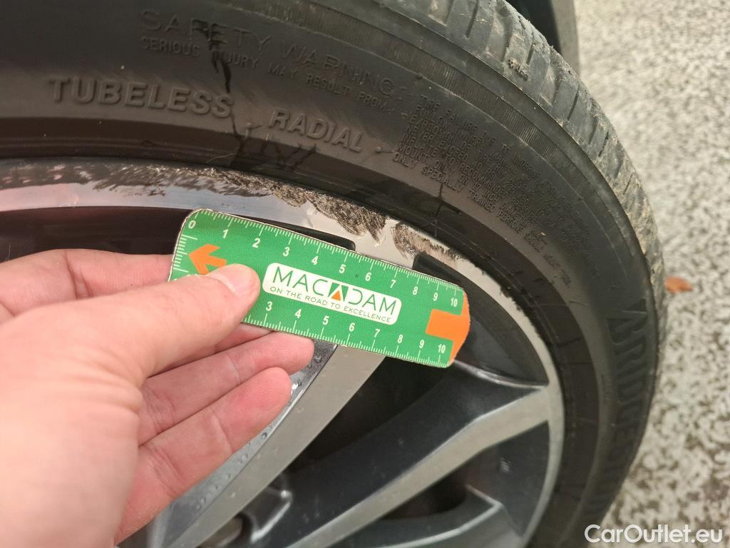  Skoda  Octavia SKODA  Combi 5p Break 2.0 TDI SCR 150 Edition #3