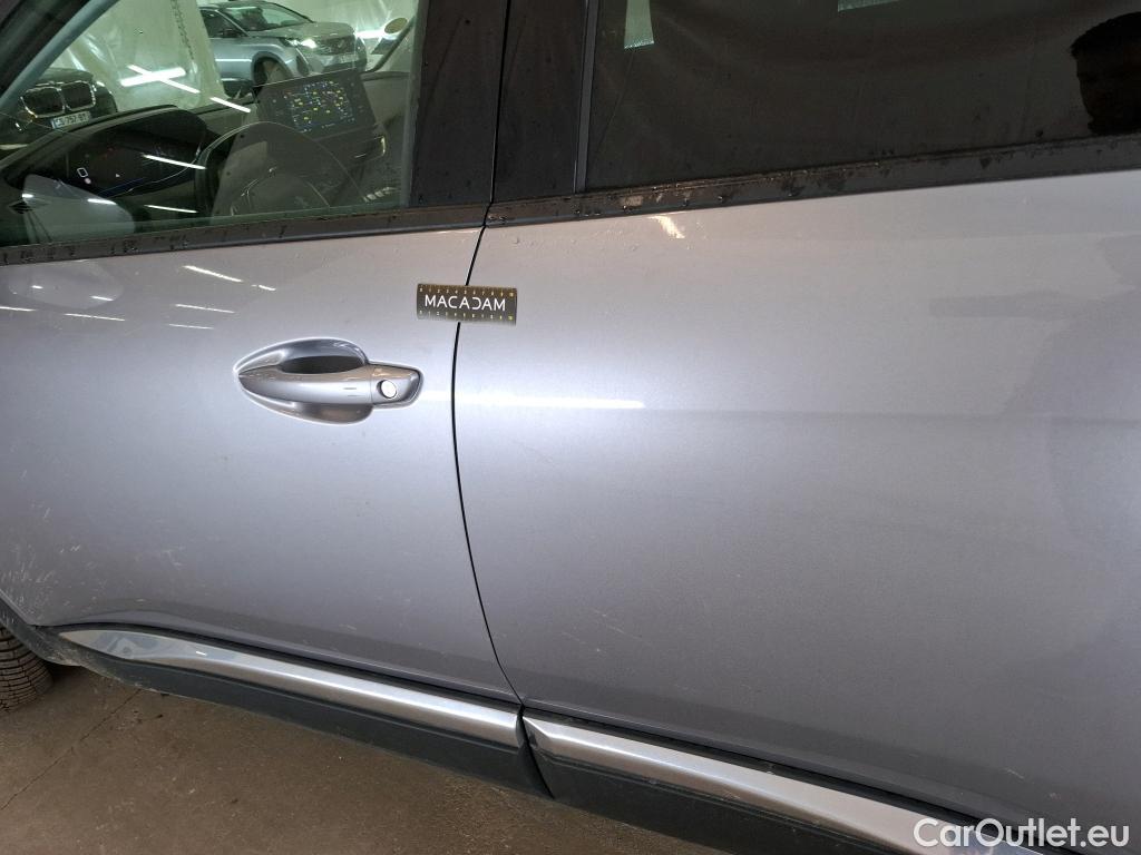  Peugeot  5008  Allure Pack 1.5 HDi 130CV BVM6 7 Sieges E6d #2