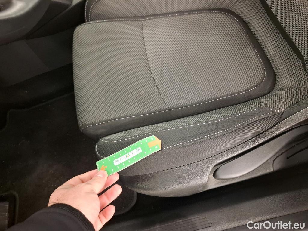  Renault  Megane  IV Estate Evolution 1.5 dCi 115CV BVM6 E6d #4