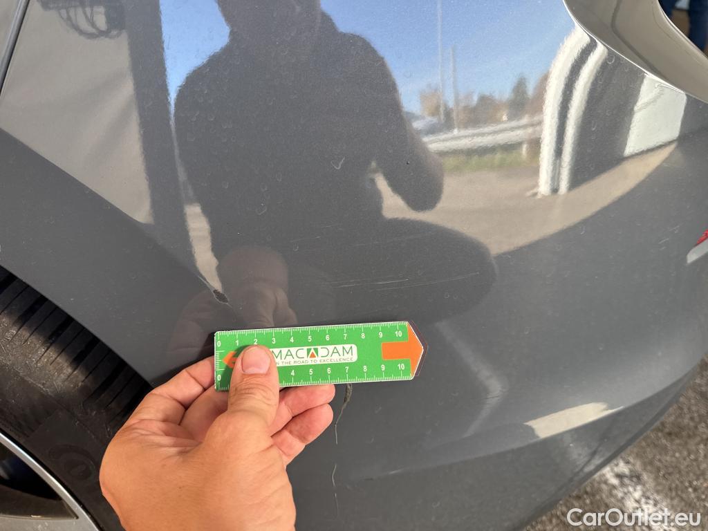  Volkswagen  Golf  VOLKSWAGEN / 2020 / 5P / Berline 1.4 eHybrid OPF 204 DSG6 Style #16