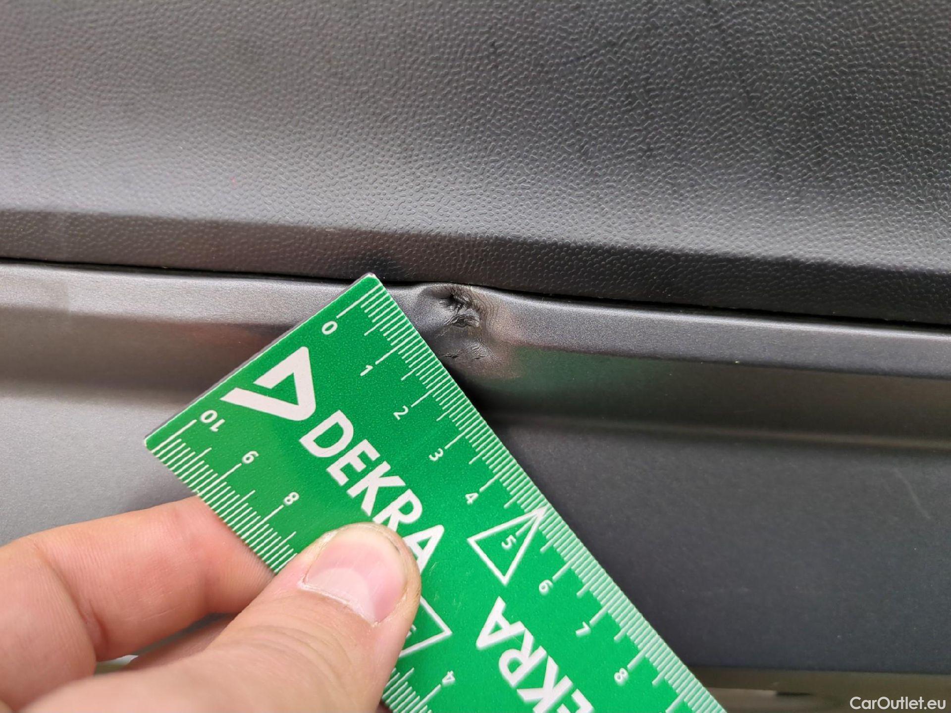  Volkswagen  Tiguan VOLKSWAGEN  Allspace / 2017 / 5P / SUV 2.0 TDI 150 DSG7 Carat Exclusive 4Motion #72