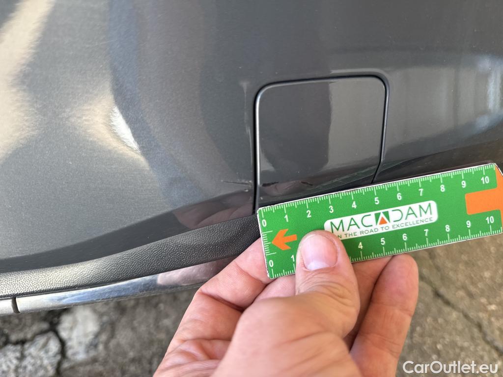  Volkswagen  Golf  VOLKSWAGEN / 2020 / 5P / Berline 1.4 eHybrid OPF 204 DSG6 Style #44