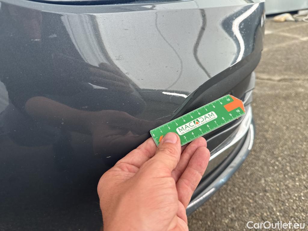  Volkswagen  Golf  VOLKSWAGEN / 2020 / 5P / Berline 1.4 eHybrid OPF 204 DSG6 Style #13