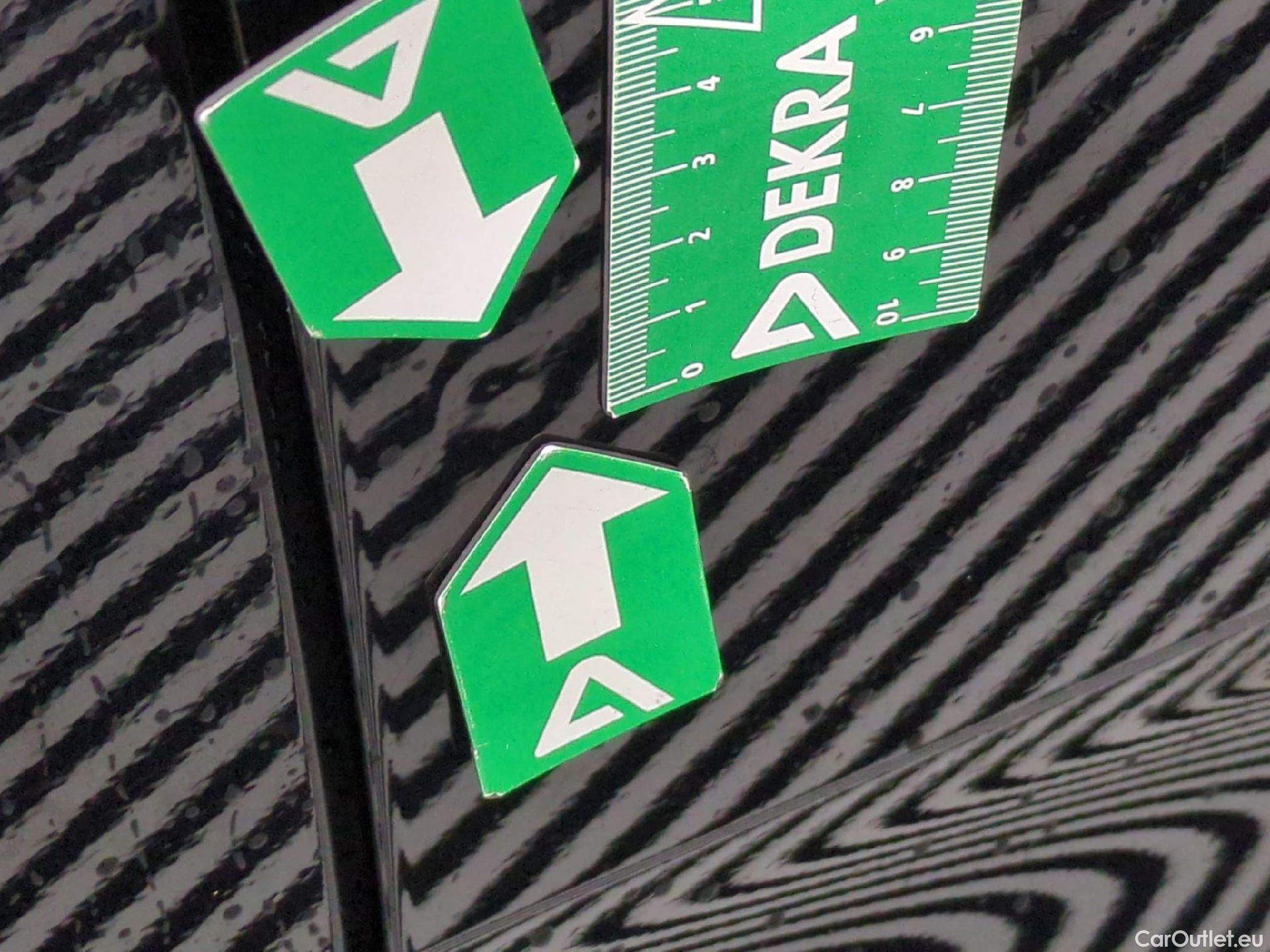  Toyota  RAV4 TOYOTA  Hybride / 2018 / 5P / SUV Hybride 2WD Dynamic Business St Hyb Acad #13