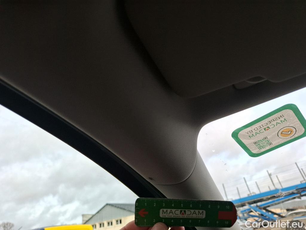  Volkswagen  Touran  Lounge Business BMT/Start-Stopp 2.0 TDI 150CV BVA7 E6d #33