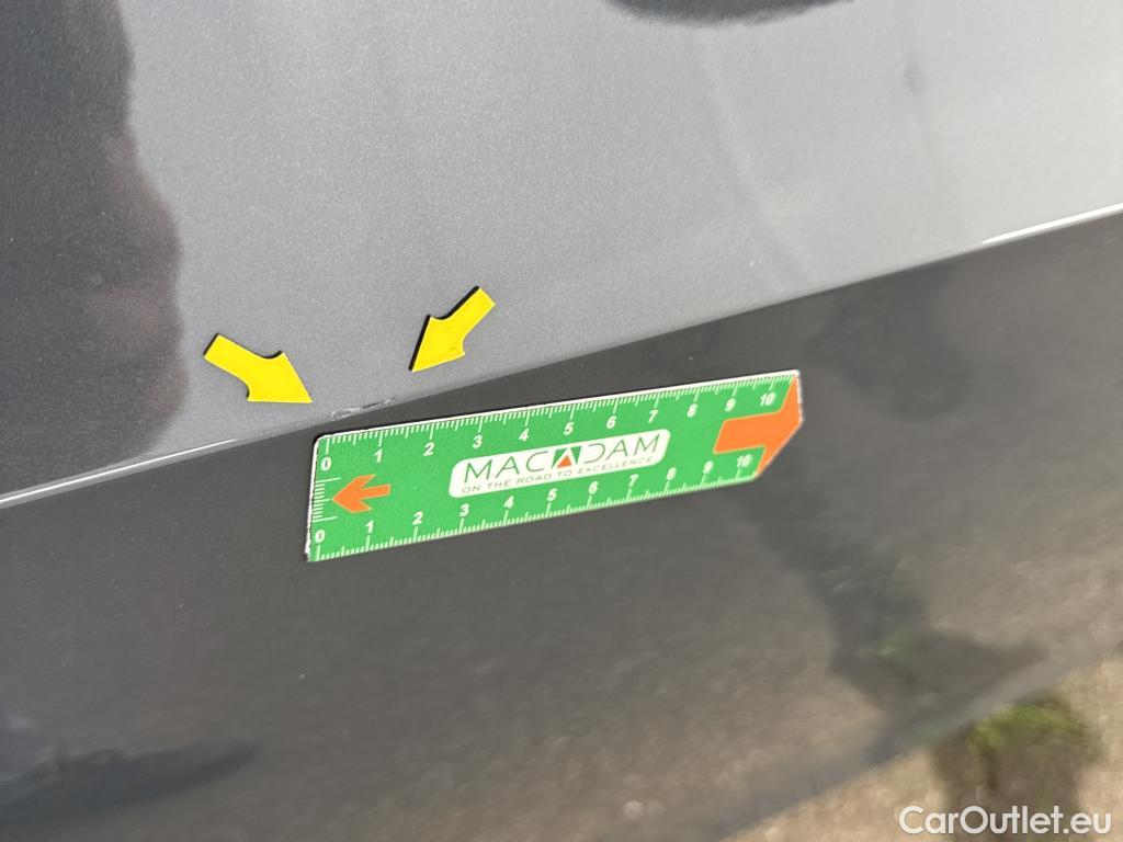  Volkswagen  Golf  VOLKSWAGEN / 2020 / 5P / Berline 1.4 eHybrid OPF 204 DSG6 Style #38