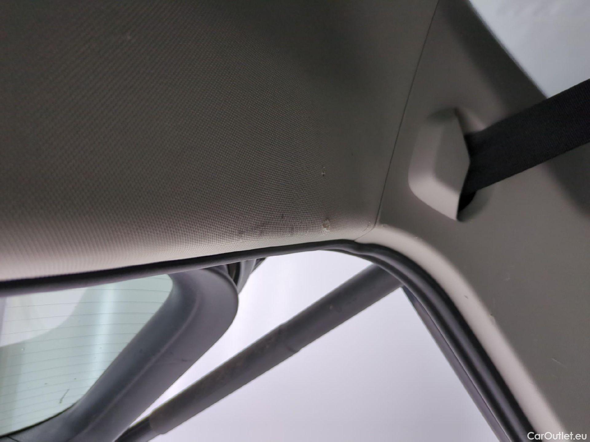  Volkswagen  Tiguan VOLKSWAGEN  Allspace / 2017 / 5P / SUV 2.0 TDI 150 DSG7 Carat Exclusive 4Motion #17