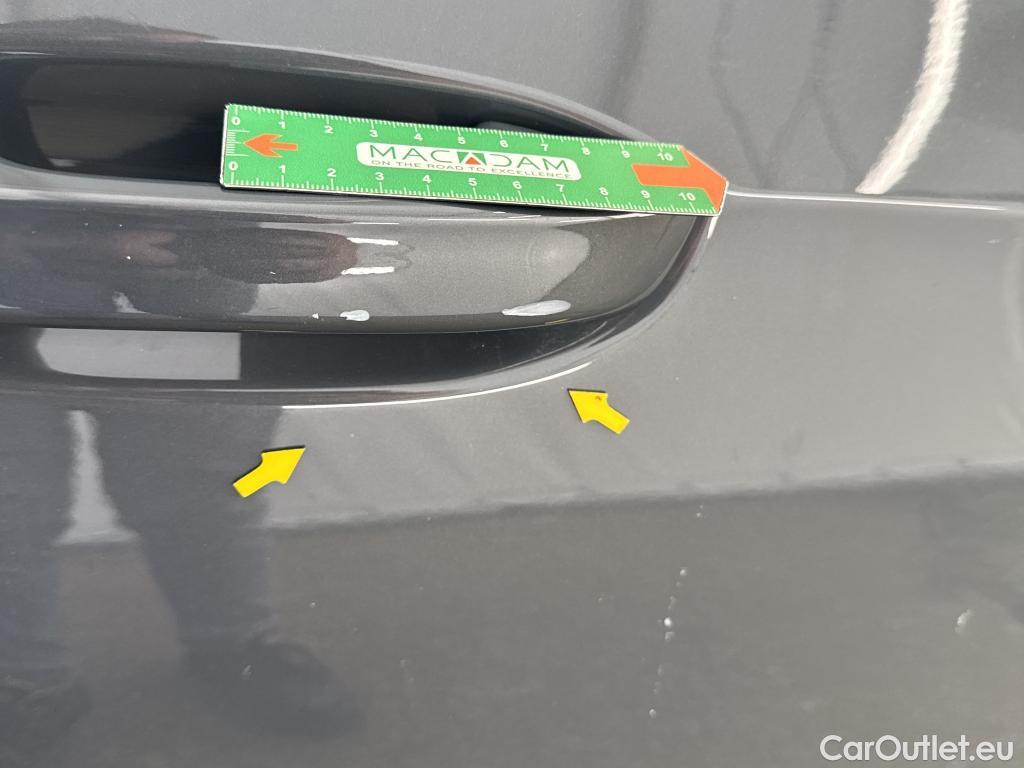  Volkswagen  Golf  VOLKSWAGEN / 2020 / 5P / Berline 1.4 eHybrid OPF 204 DSG6 Style #40