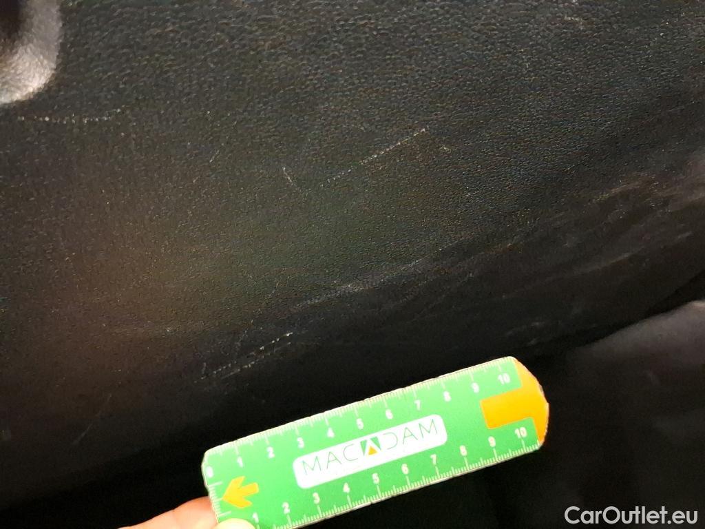  Volkswagen  Touran  United Start-Stop 2.0 TDI 150CV BVA7 E6d #7