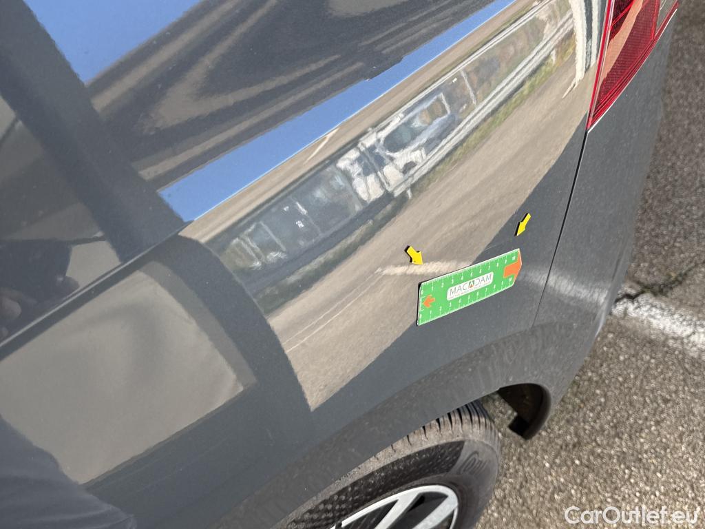  Volkswagen  Golf  VOLKSWAGEN / 2020 / 5P / Berline 1.4 eHybrid OPF 204 DSG6 Style #29