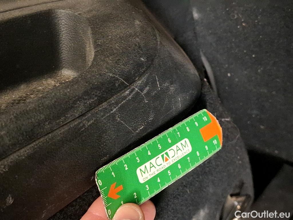  Volkswagen  Touran  United Start-Stop 2.0 TDI 150CV BVA7 E6d #12