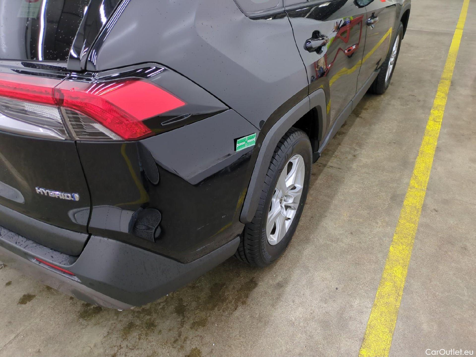  Toyota  RAV4 TOYOTA  Hybride / 2018 / 5P / SUV Hybride 2WD Dynamic Business St Hyb Acad #28