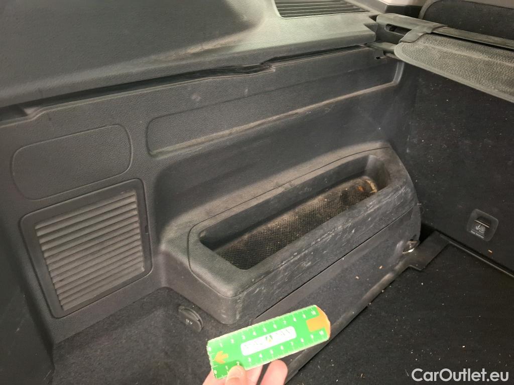  Volkswagen  Touran  United Start-Stop 2.0 TDI 150CV BVA7 E6d #10