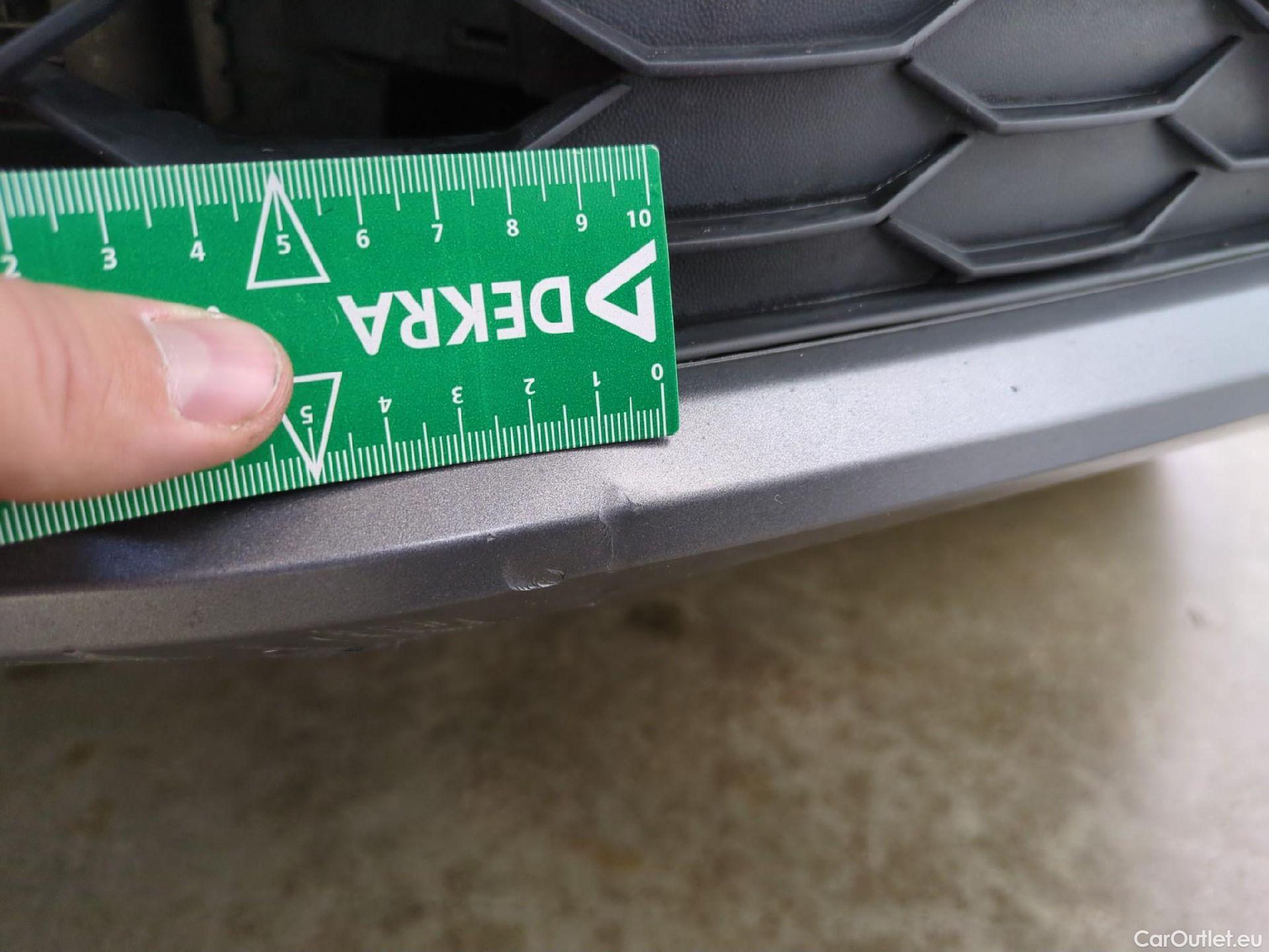  Volkswagen  Tiguan VOLKSWAGEN  Allspace / 2017 / 5P / SUV 2.0 TDI 150 DSG7 Carat Exclusive 4Motion #53